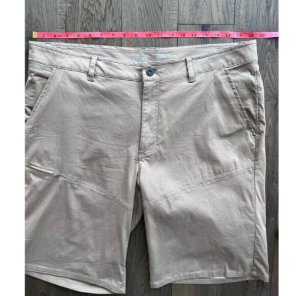 Mountain Hardwear Men's Khaki Hiking Shorts Size 38 Outdoor Travel Cotton Casual - Picture 6 of 9